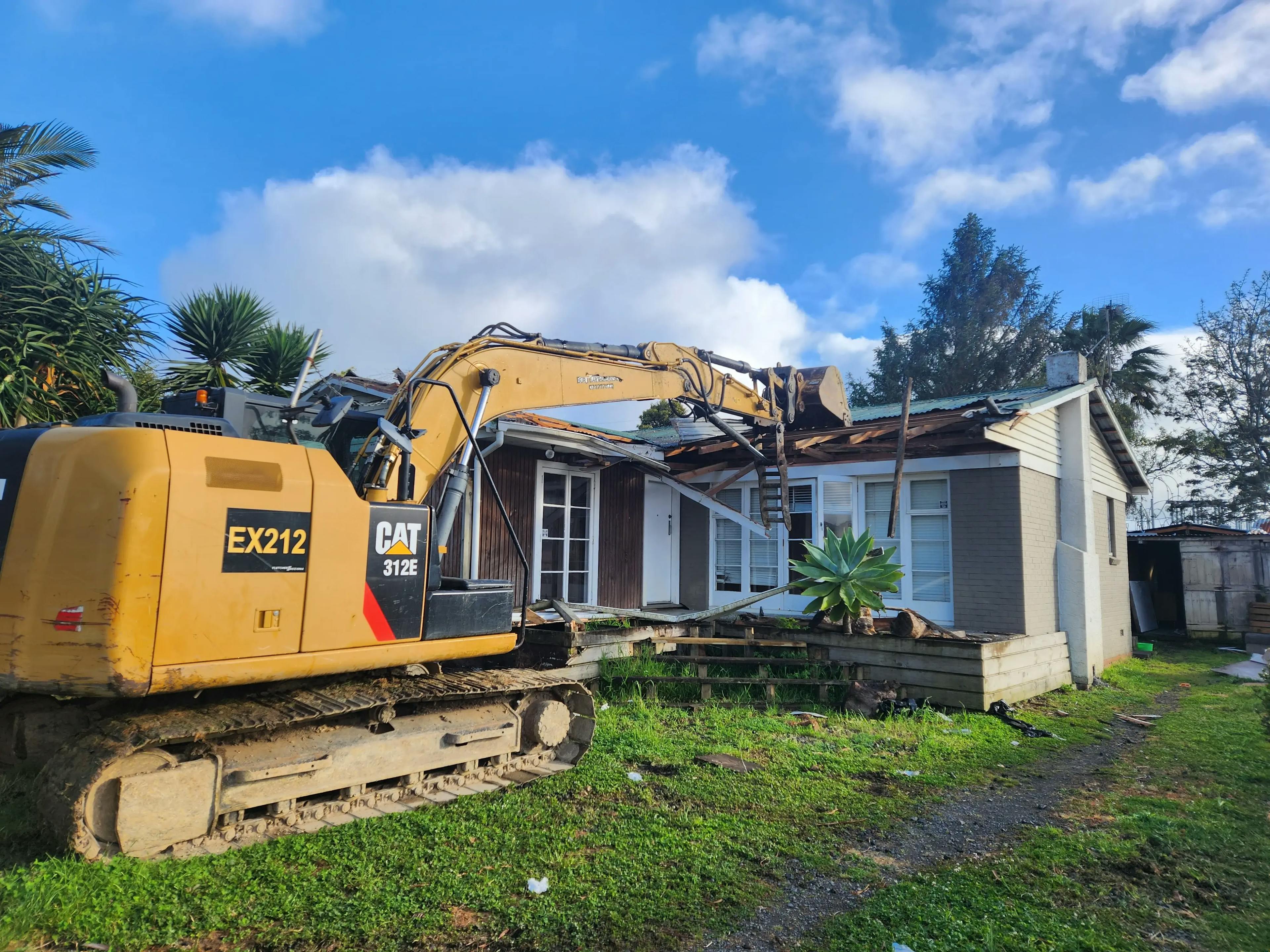 Experienced demolition experts with 23+ years of quality service. Old buildings or offices, we've got you covered. Call today!